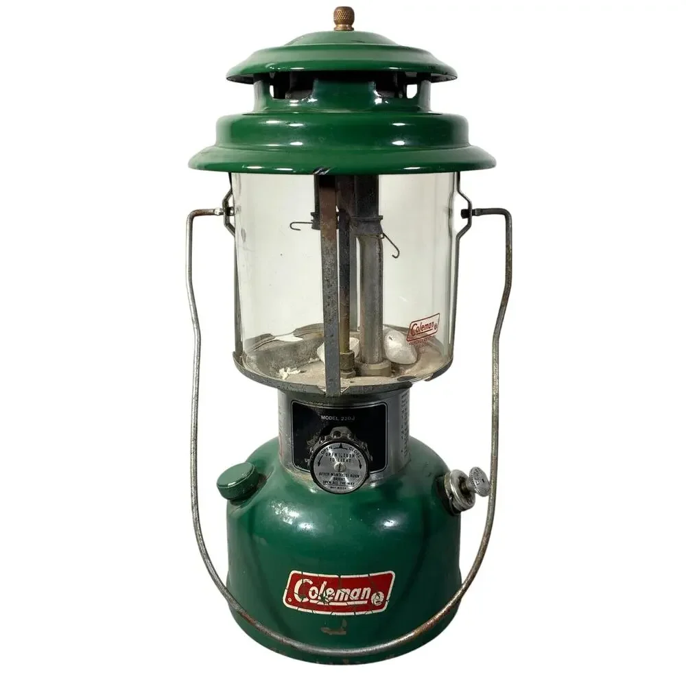 Vintage Coleman Lantern Dated 5 1977 USA Green